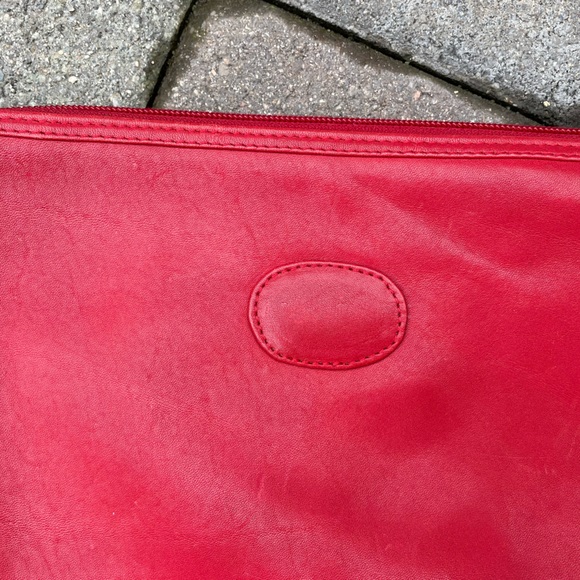 Vintage. Red Leather Envelope Clutch Purse - Picture 2 of 9
